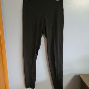 Aerie 7/8 Black Leggings
